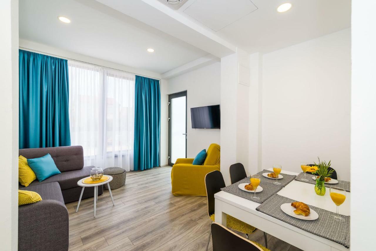 Apartament Topesa *