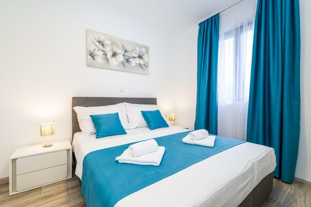 Topesa Apartament *
